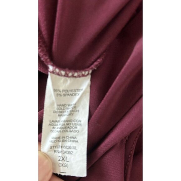 Ambiance Womens Shorts Size 2XL Burgundy Romper Sleeveless V-neck Zipper Closure - Picture 3 of 6